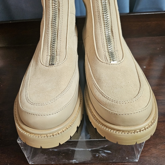 SALE❗️Brand New Sam Edelman Leone Chelsea Boots - Picture 11 of 11